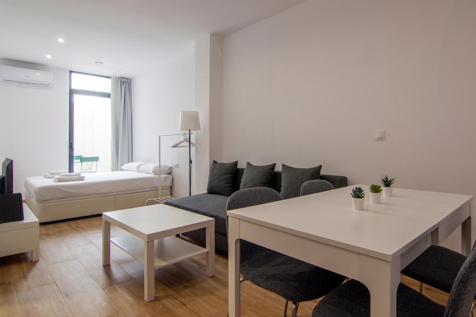 Vlc Host- Fray Pedro Apartment Valencia Exterior photo